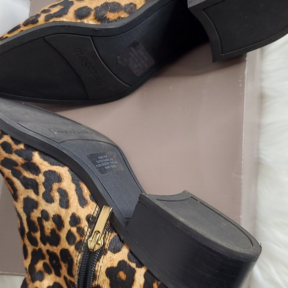 Doming Camel Hair, leopard print ankle boots, size 10M - Picture 4 of 5